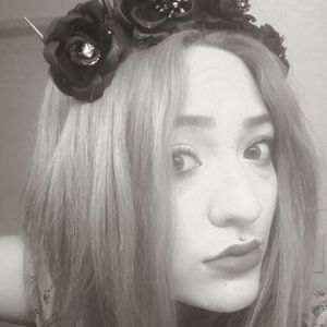 Meet your Posher, Christiana